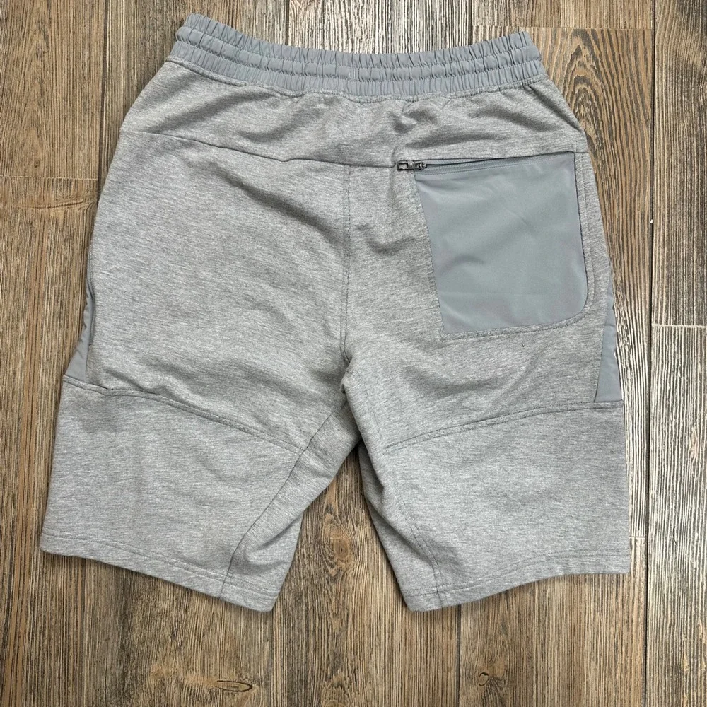Lululemon City Commute Short 11
